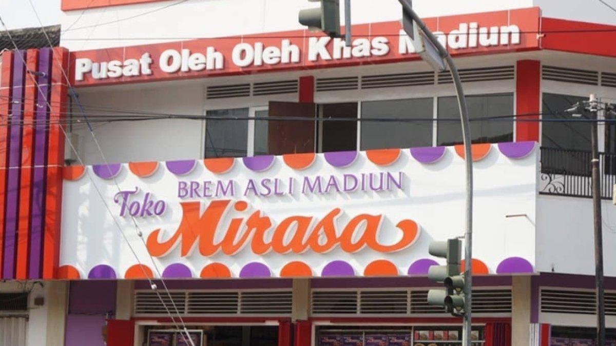 Roti Segar di Jalan Ahmad Yani: Mirasa Jaya, Teman Setia Warga Cilacap